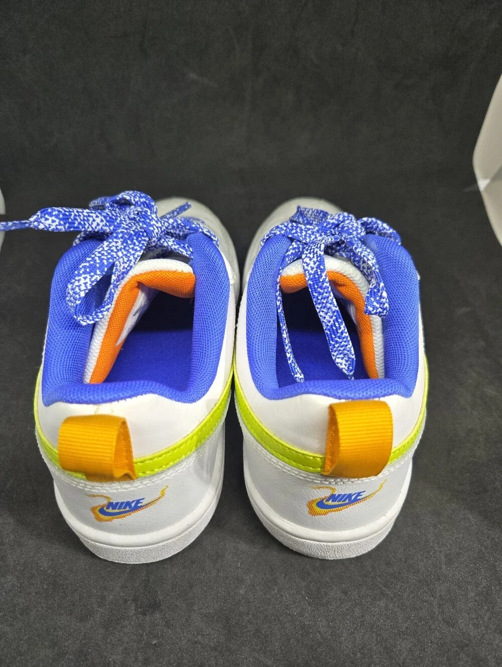 Nike Court Borough Low 2 SE Basketball Sneakers Shies 5.5Y